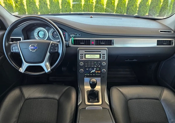 Volvo V70 cena 34900 przebieg: 229000, rok produkcji 2010 z Biała Piska małe 232